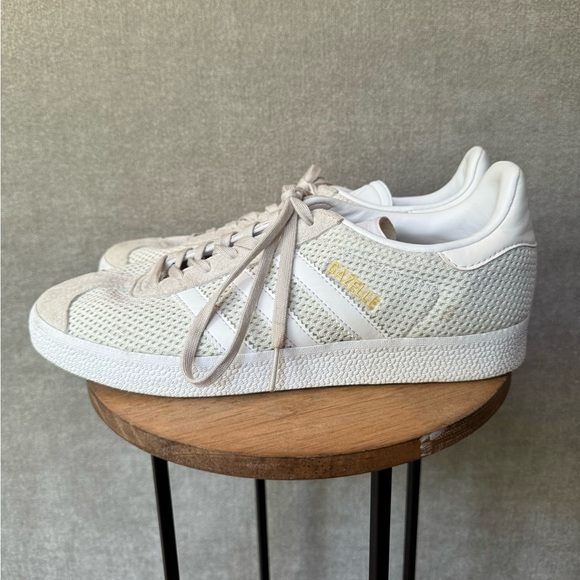 adidas | Shoes | Adidas Gazelle W Talc Size 95 | Poshmark